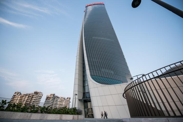 Generali scivola in Borsa dopo dimissioni Caltagirone
