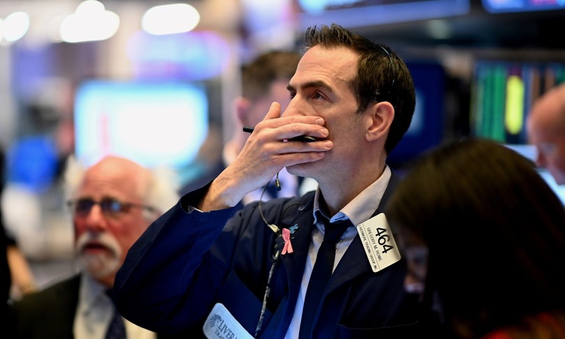 L’incubo inflazione su Wall Street, crollano tutti gli indici