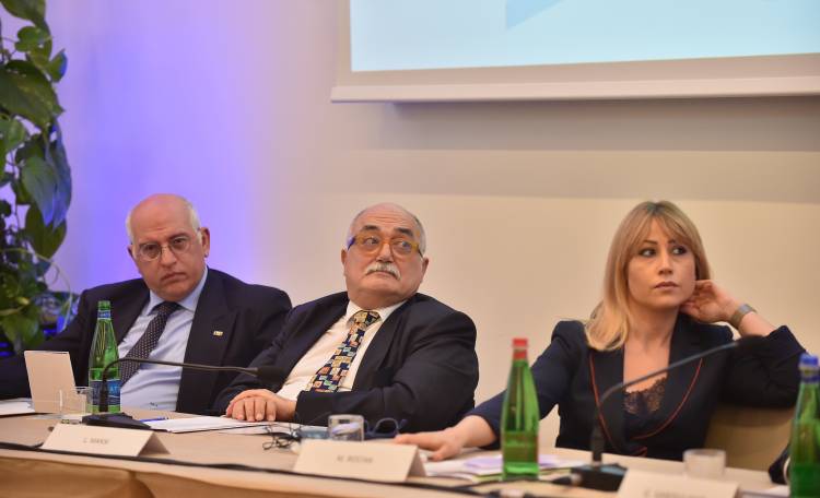 Rostan (Affari sociali): “Appello a Draghi per nuove assunzioni in Sanità”