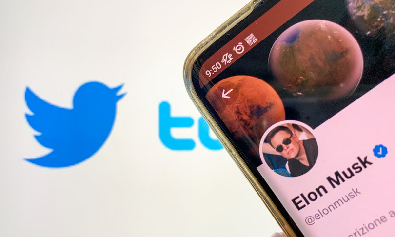 Sotto la pressione degli azionisti, Twitter avvia colloqui con Musk