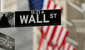 Wall Street chiude in profondo rosso, crollano DJ (-3,55%) e Nasdaq (-5%)