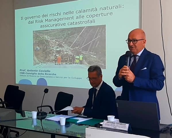 Coviello: “Misure urgenti per arginare il fenomeno. Campania ad alto rischio frane ed incendi”