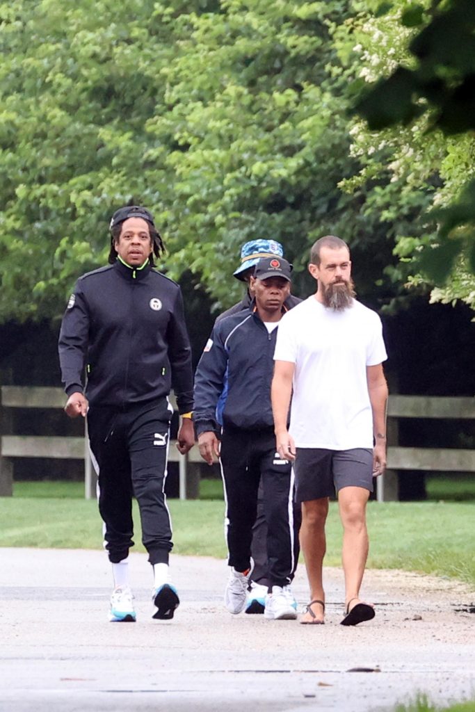 Jay-z e Jack Dorsey in campo per educare alle cripto