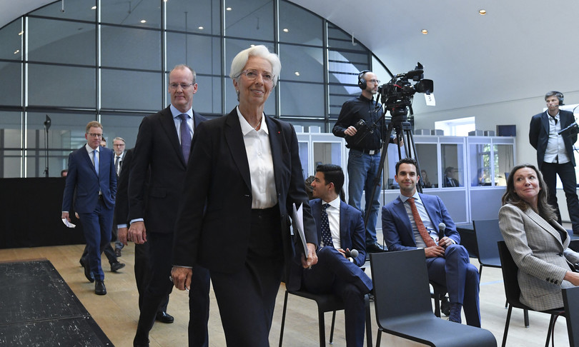 La Bce aumenta i tassi dello 0,25% a luglio