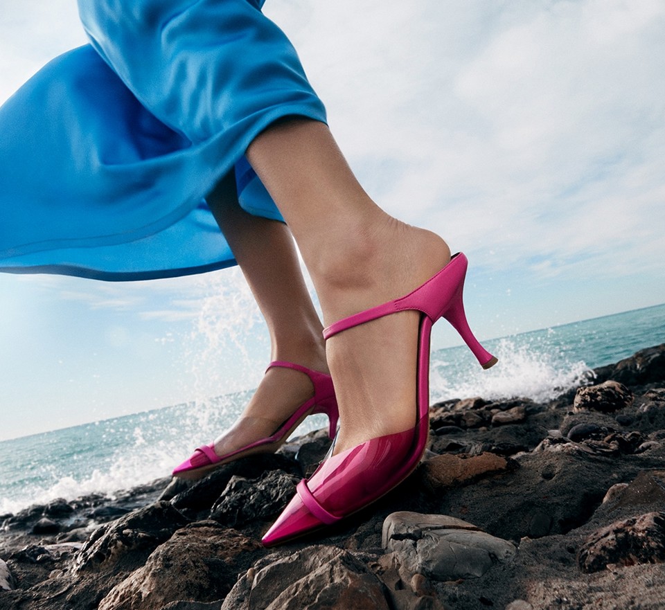 Malone Souliers lancia la nuova campagna Runway Primavera Estate 2022
