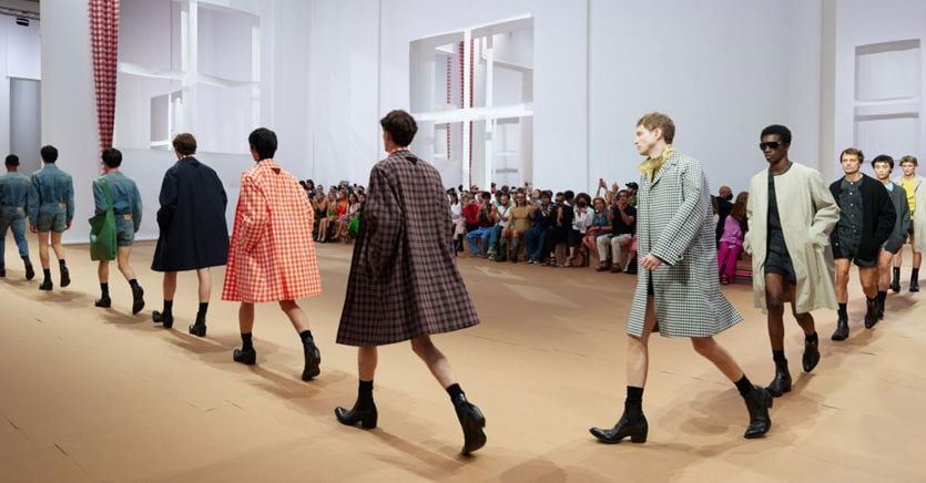 Semestrale record per Prada: ricavi in crescita del 22% a 1,9 miliardi