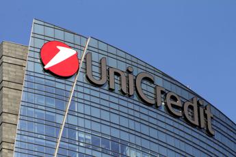 Trimestre Unicredit oltre le attese, al rialzo obiettivi 2022