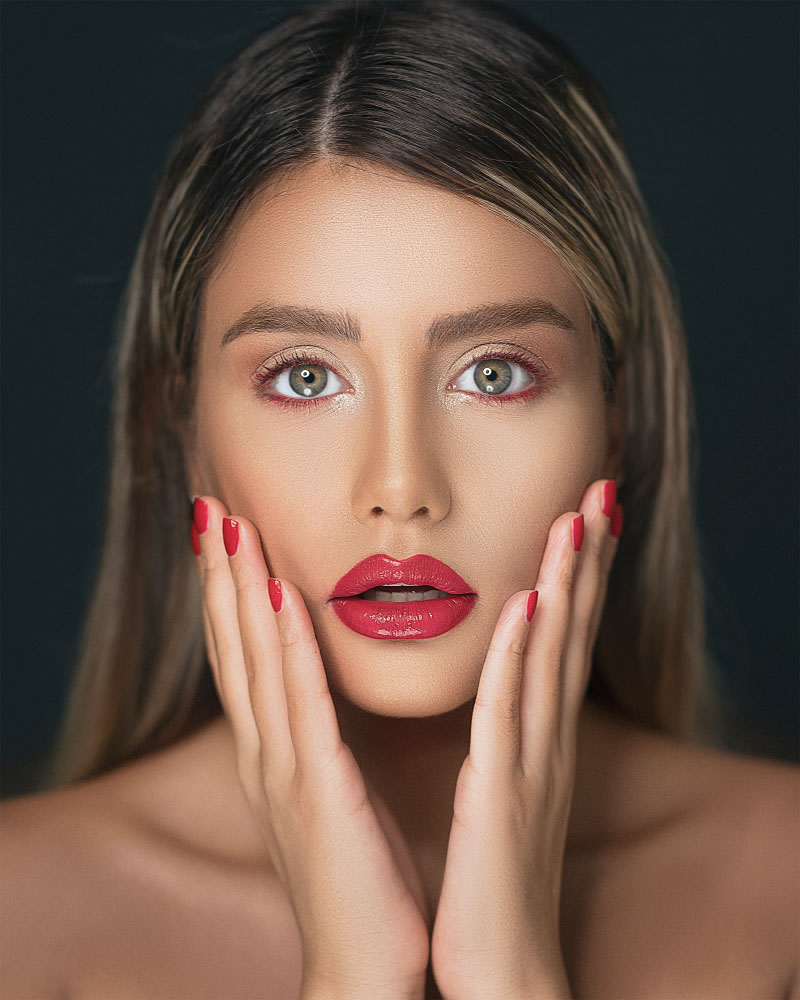 Trucco labbra: come usare il lucidalabbra