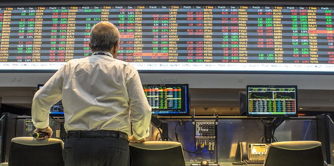Azioni in rialzo nel 2023? La risposta (non buona) arriverà dagli utili societari