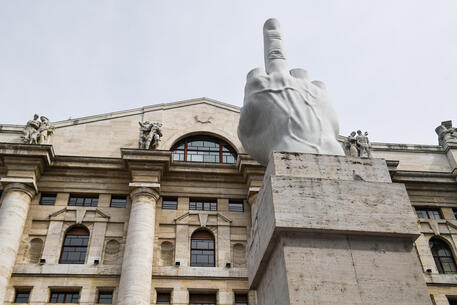 Borsa Milano oggi: Bce e gas fanno bene a Piazza Affari, tonfo per Tenaris