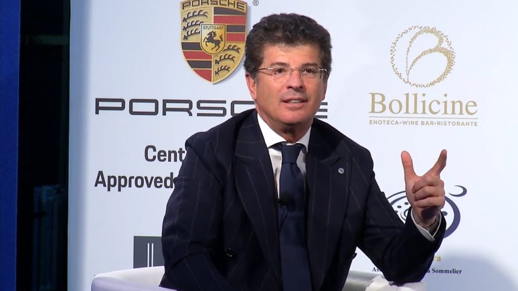 Plus500 si espande ottenendo la licenza per operare negli Emirati Arabi Uniti