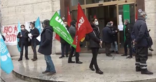 Bnl, giovedì nuovo sit-in dei sindacati