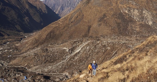 Il viaggio Fay tra custodi e studiosi della natura, artisti, pastori e sherpa