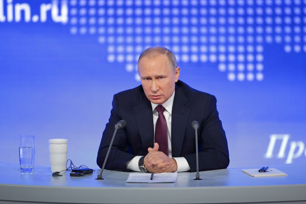 La Russia abbraccia lo yuan cinese mentre continua l’attacco al dollaro USA