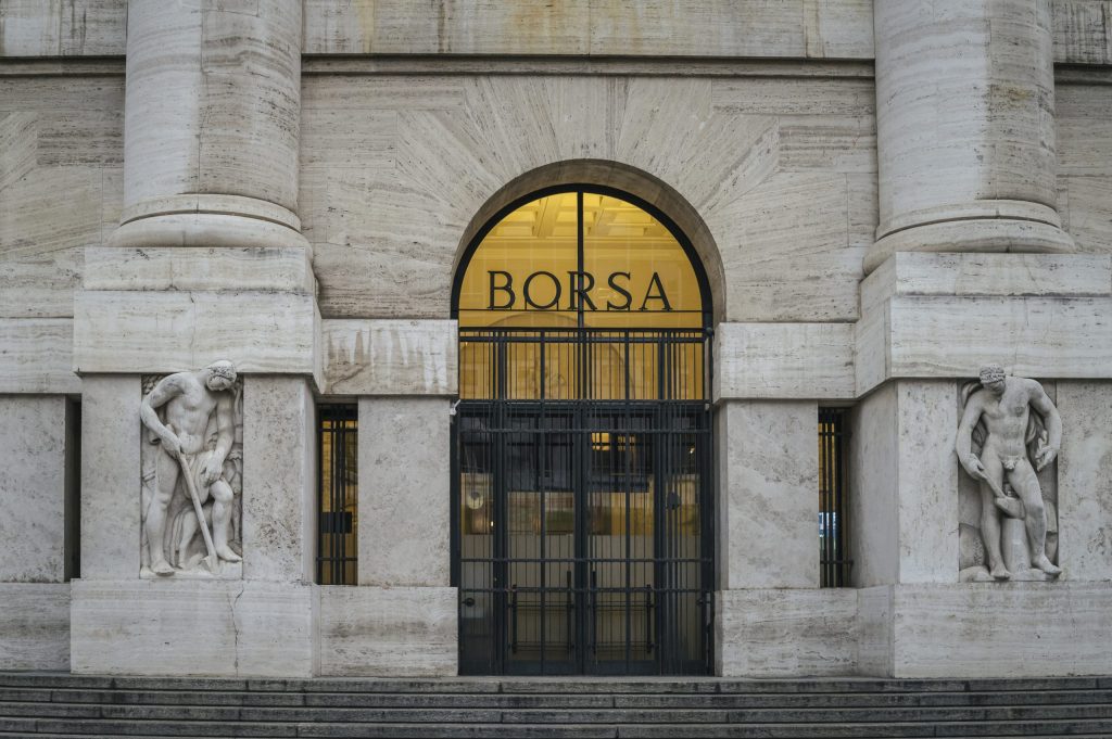 PIAZZA AFFARI: si tenta il rimbalzo