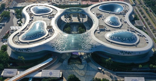 Watches and Wonders, a Ginevra la vetrina dell’alta orologeria aperta al pubblico e alla città