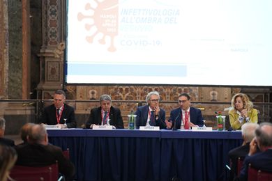 Covid, il monito: “Impatto ancora forte su salute pubblica e servizi assistenziali”