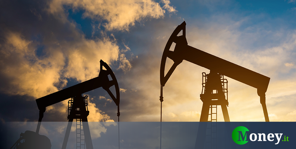 Prezzo petrolio oltre $80: la corsa è solo all’inizio? La Fed può sconvolgere il greggio