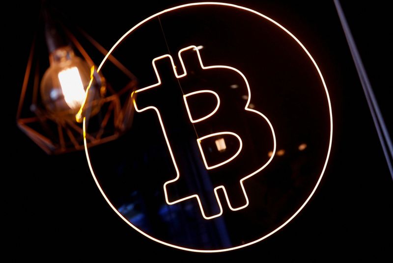 Bitcoin in ripresa dopo l’aumento del tetto del debito negli Stati Uniti