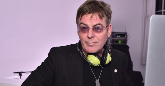 È morto Andy Rourke, il bassista degli Smiths