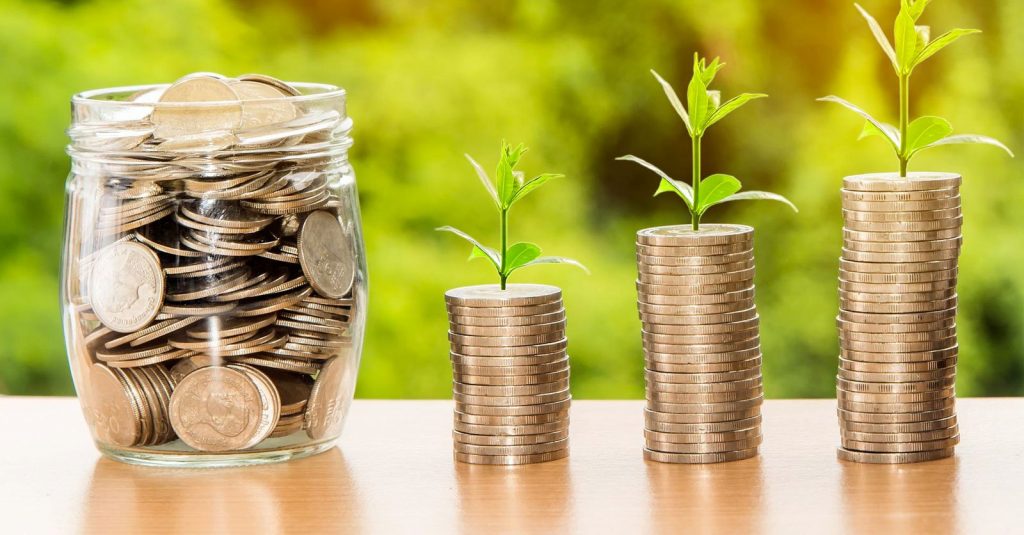 Green, digitale e rischi ridotti. Come investire piccole somme di denaro