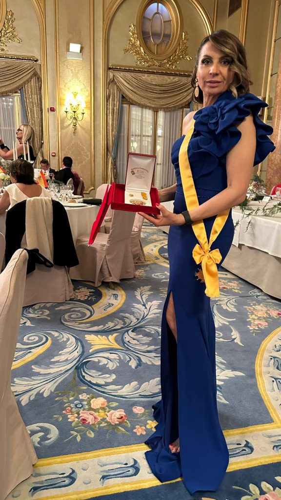 Gran Croce al Merito umanitario per Tetyana Onyskiv Genovese