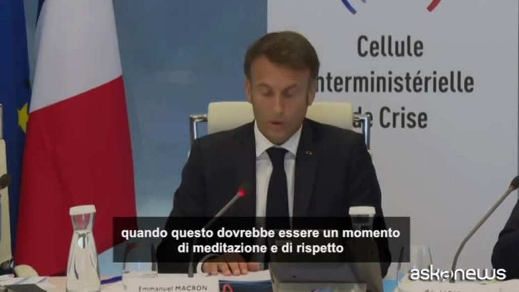 Macron condanna le violenze: “Strumentalizzata morte di un ragazzo”