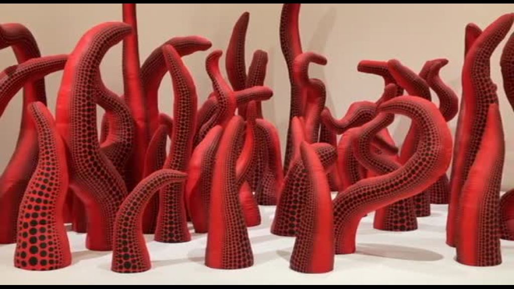 Una guarigione infinita: Yayoi Kusama al Guggenheim Bilbao