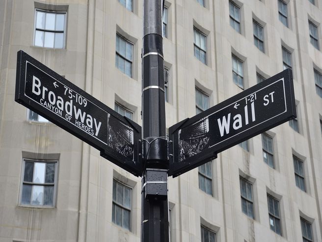 Wall Street in salita: Dow Jones a +0,30%