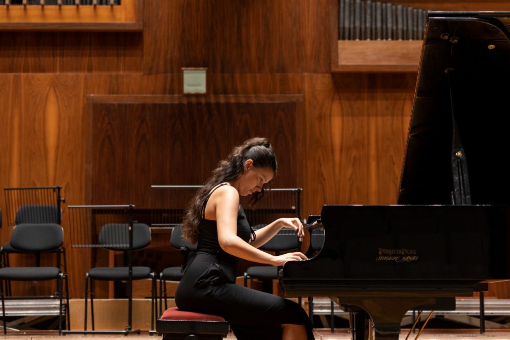 Una giovane pianista turca vince il Premio Thalberg 2023