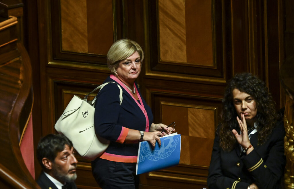 Calderone: uscire dalla contrapposizione ideologica sul salario minimo