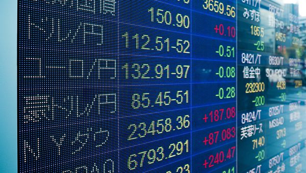 Cina, autorità tagliano imposta di bollo e commissioni trading