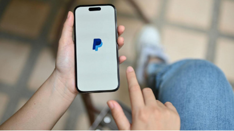 PayPal lancia la sua stablecoin ed entra nel mondo delle criptovalute: come funziona