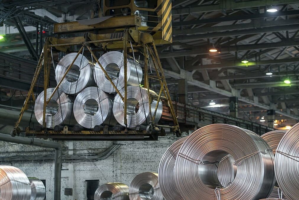Alluminio: la proposta di divieto sui prodotti russi colpirà drammaticamente l’industria del filo e l’agenda green dell’UE