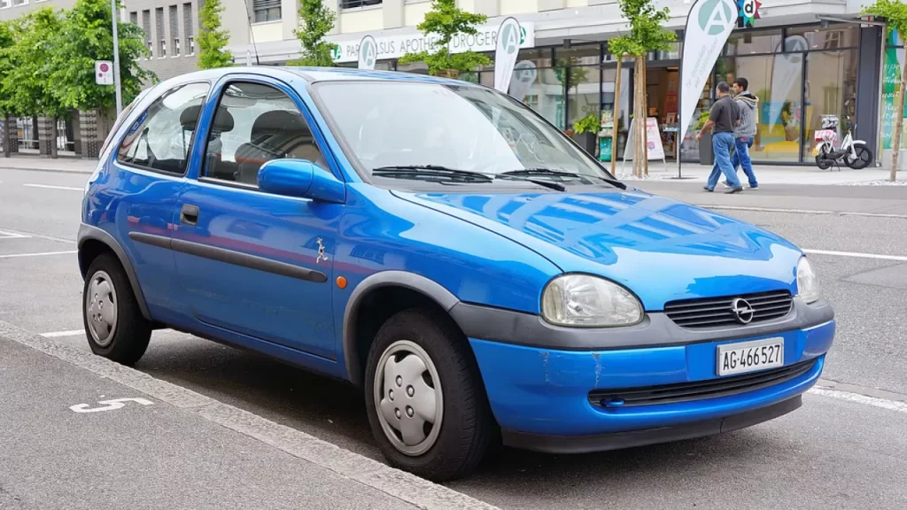 Auto usate, cresce il valore delle piccole: dalla Opel Corse alla Focus, è boom