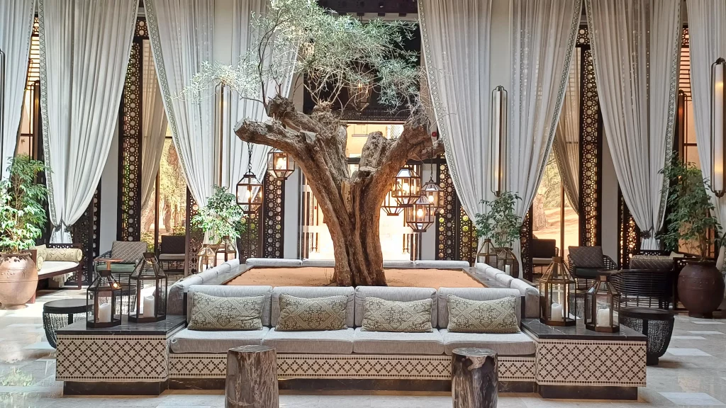 Lusso in difficoltà: 50 milioni di clienti persi e volumi in calo del -25% in due anni