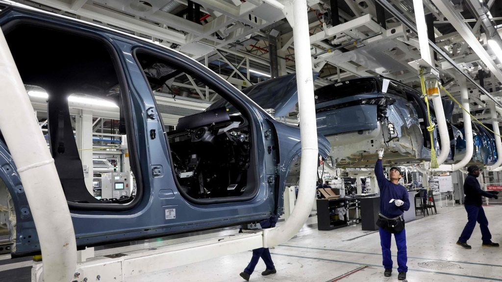 Bruxelles Propone Più Flessibilità Per Le Emissioni Auto: Una Media Triennale Per Evitare Sanzioni