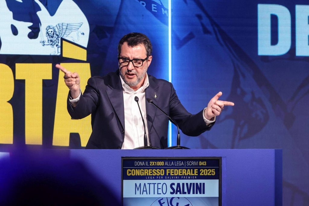 Natixis-Generali: Salvini, ‘osservo e non tifo, ma fondamentale tenere in Italia risparmio