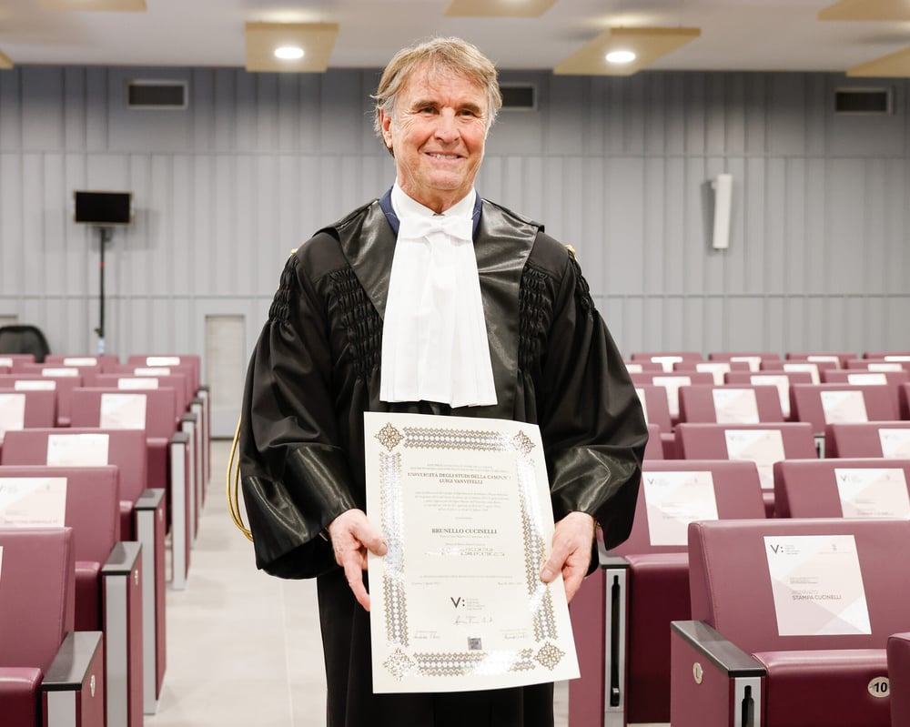 Un’azienda come un edificio. E Brunello Cucinelli riceve il dottorato honoris causa in architettura