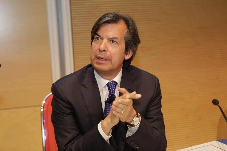 Messina: ”quest’anno restituiremo almeno 8,2 mld euro ad azionisti Intesa Sp”